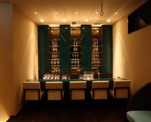 2階：BARカウンター席